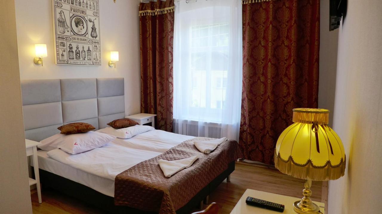 Wrzos & Belvedere Kudowa-Zdrój Exterior foto